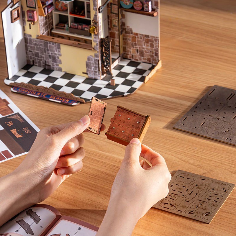 Henry's Chocolate Miniature House Kit DIY Dollhouse 3D Assembly Toys
