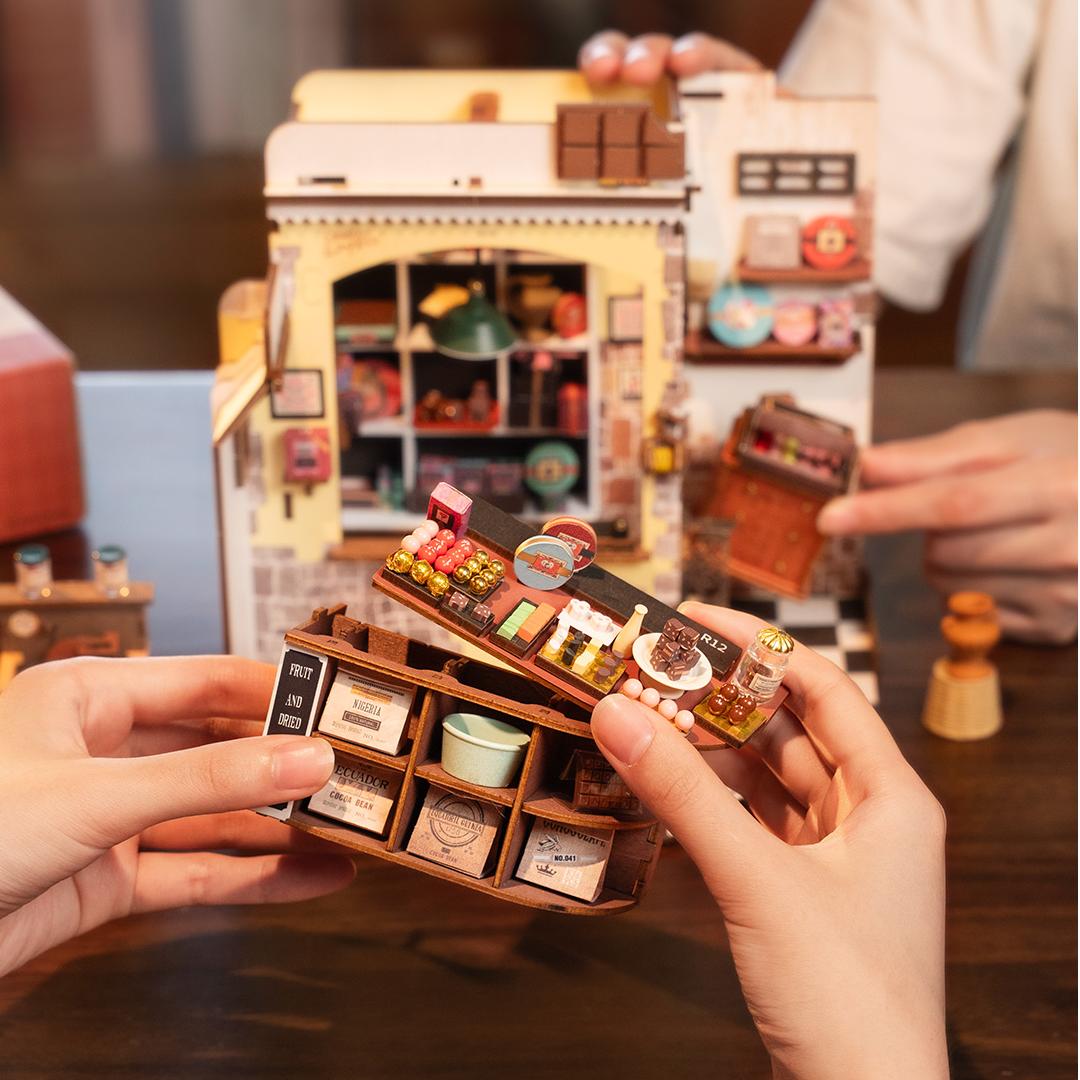 Henry's Chocolate Miniature House Kit DIY Dollhouse 3D Assembly Toys