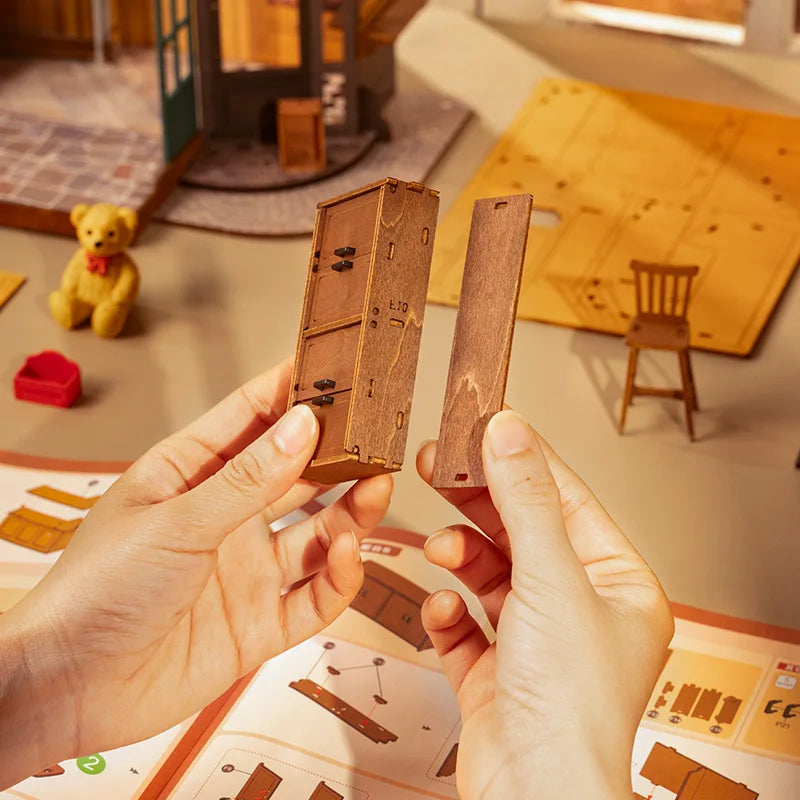 Bear Restaurant Miniature Kit DIY Dollhouse 3D Bistro Bar Design